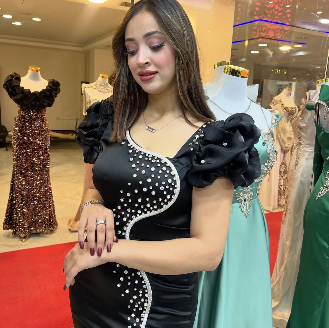 MODEL MIRA ميرا