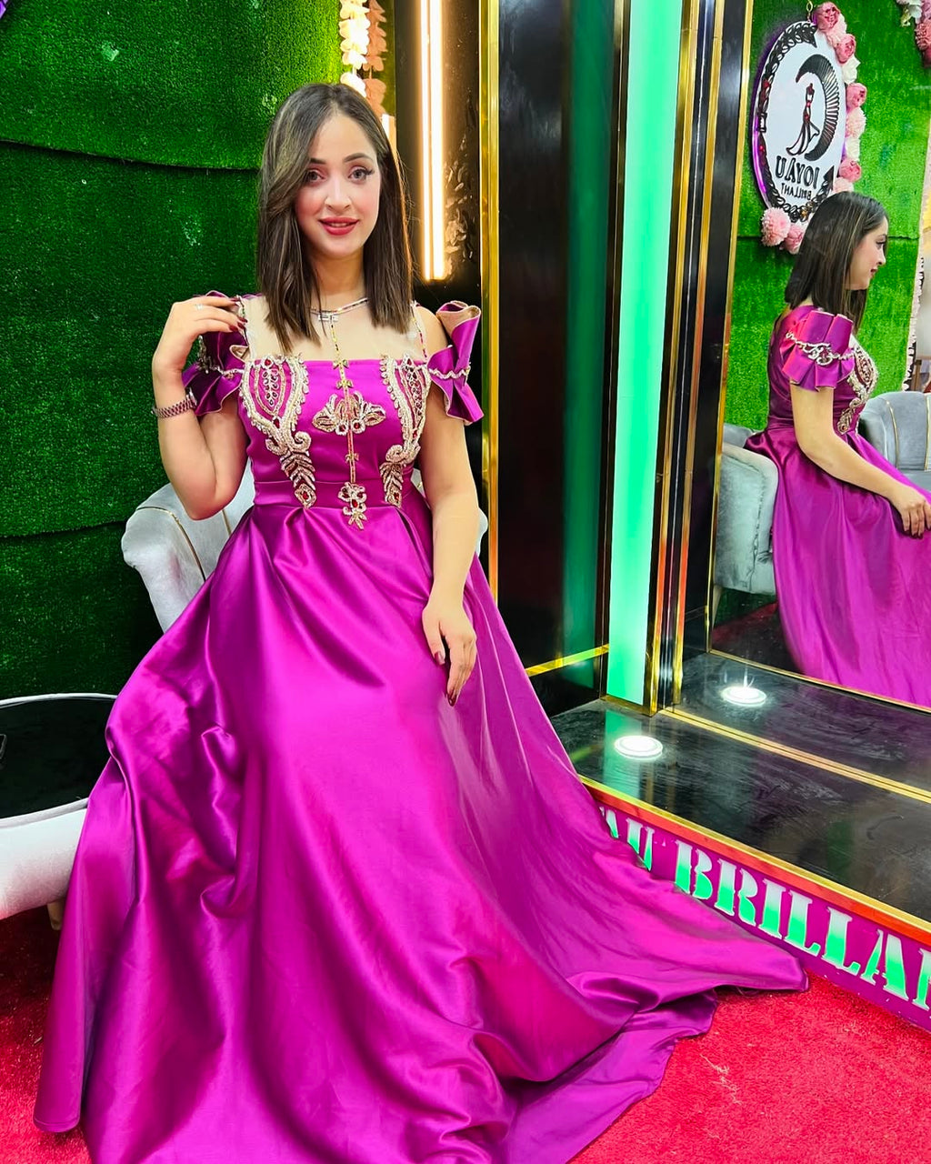 MODEL LINARA لينارا