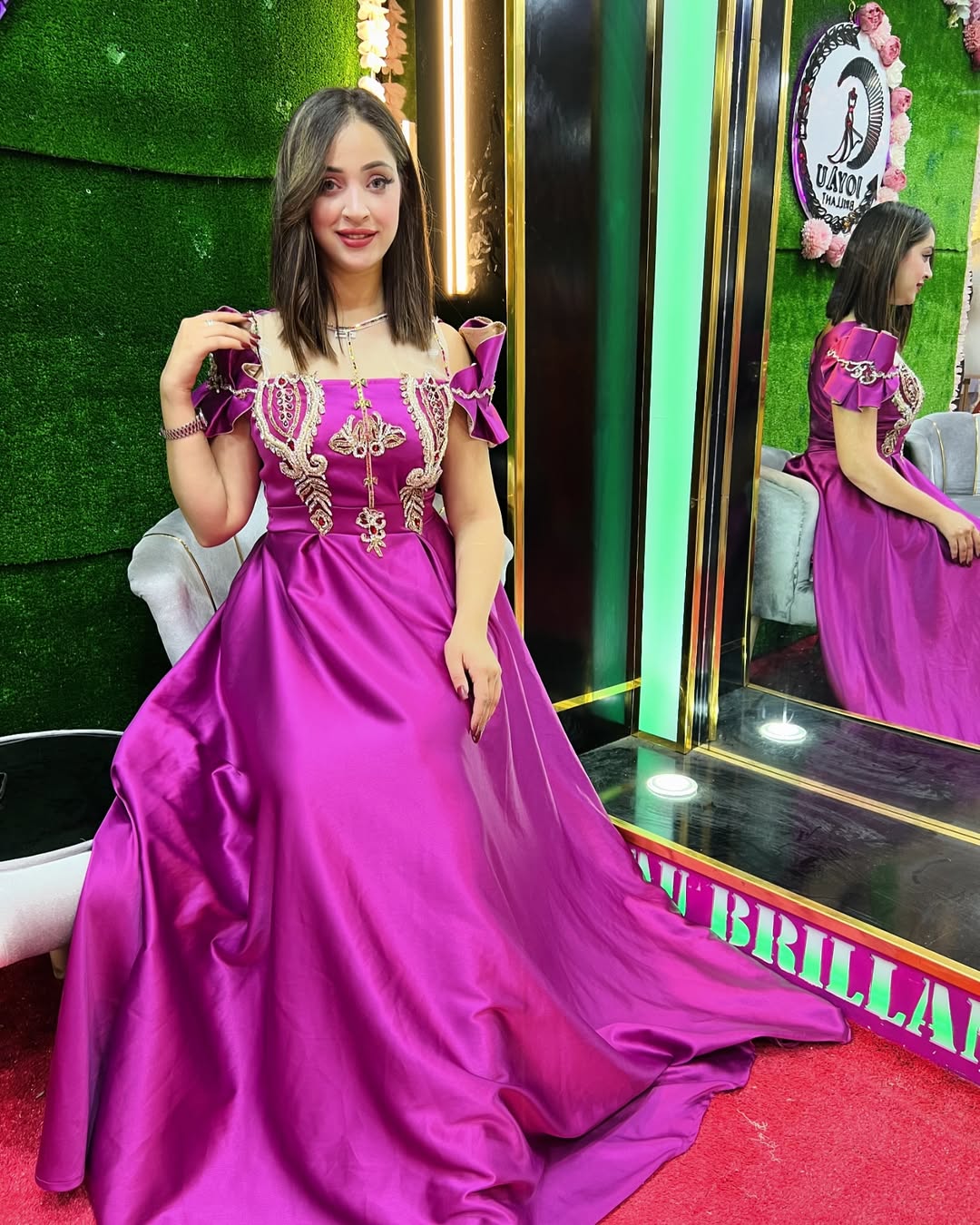 MODEL LINARA لينارا