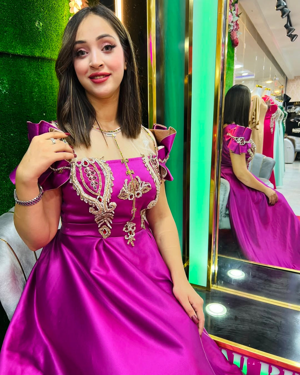 MODEL LINARA لينارا
