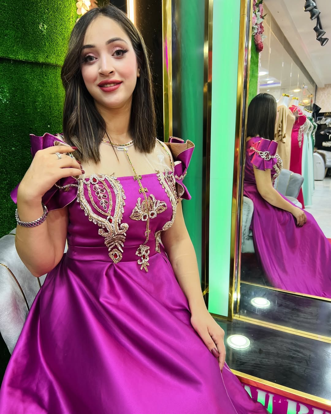 MODEL LINARA لينارا