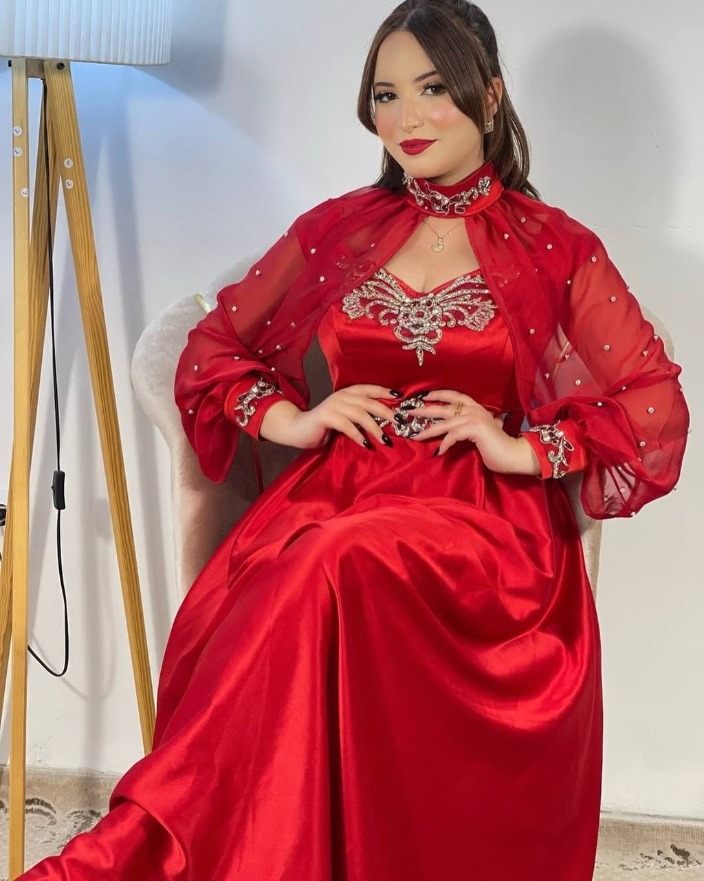 MODEL ILYANA اليانا