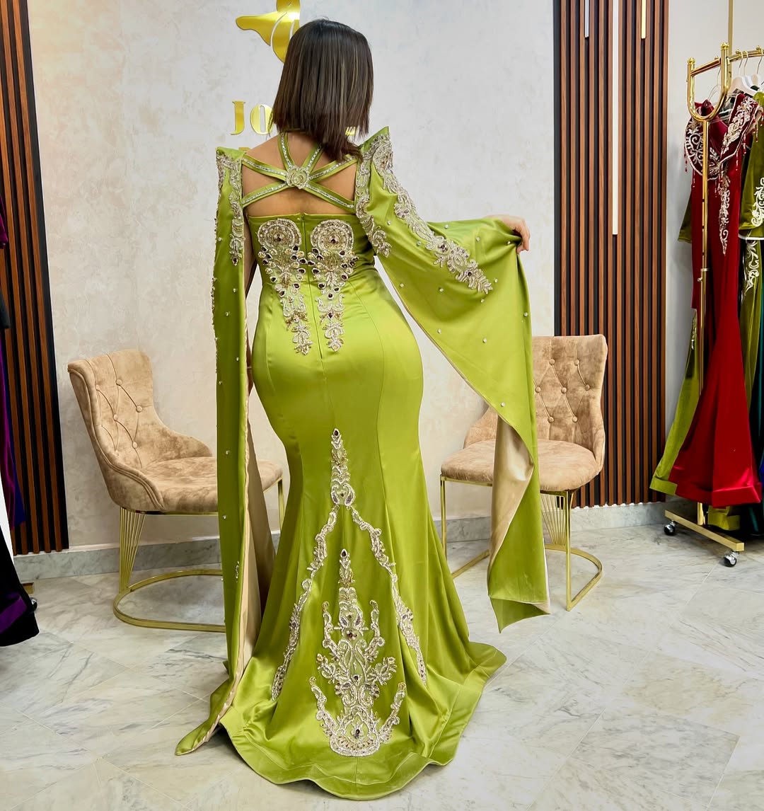 MODEL KAYLA كايلا