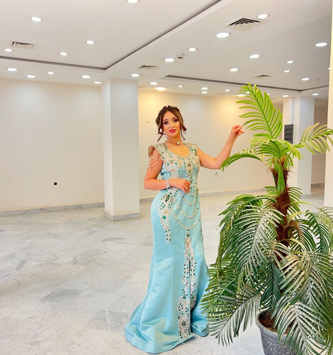 MODEL CHAWI ملحفة شاوي