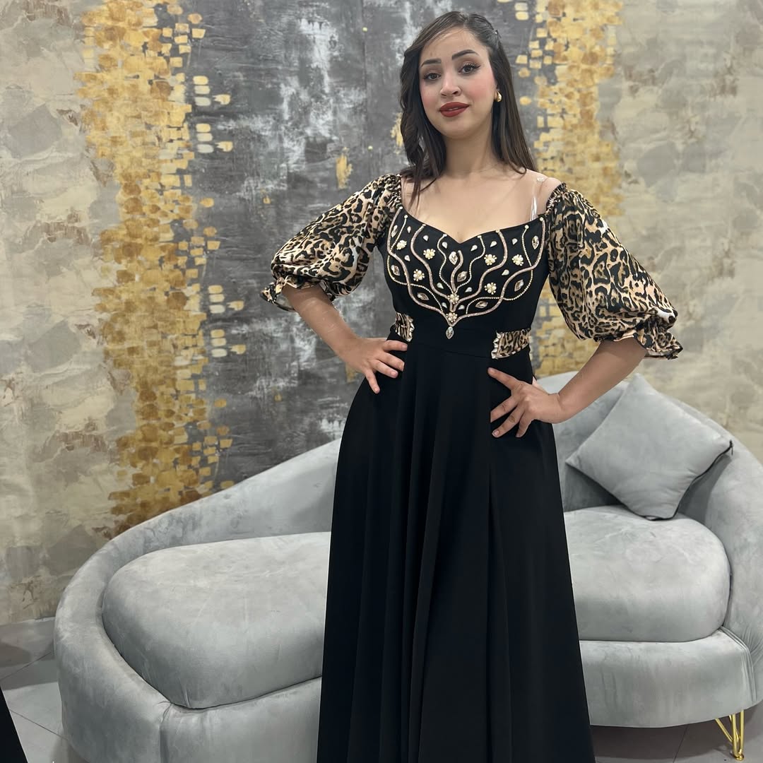 MODEL KOLA كولا