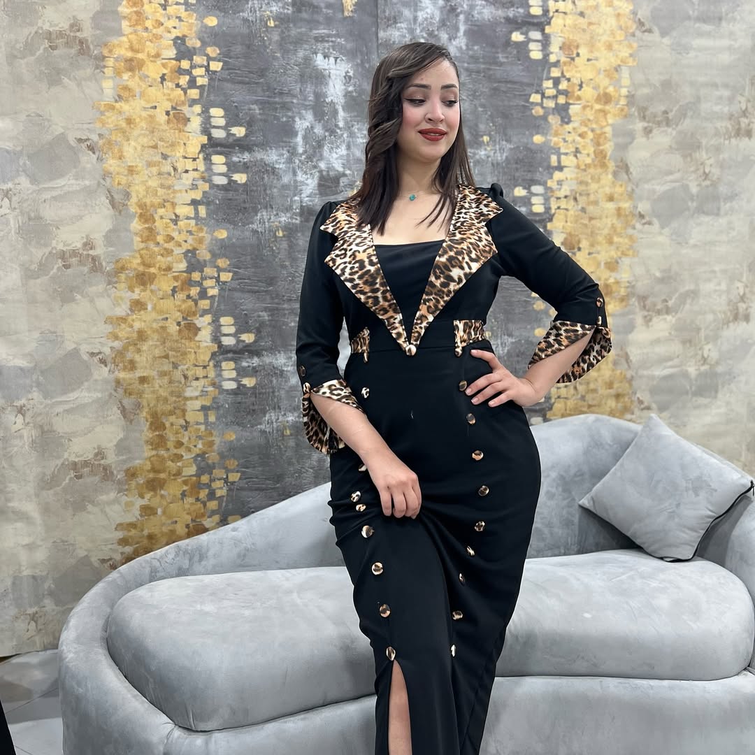 MODEL LOURA لورا