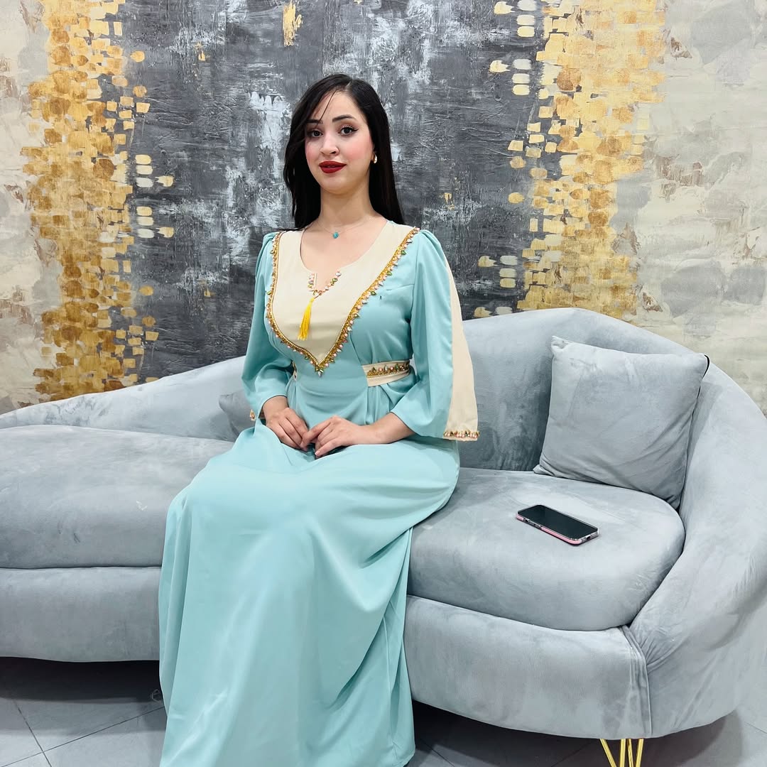 MODEL DJANA جنى