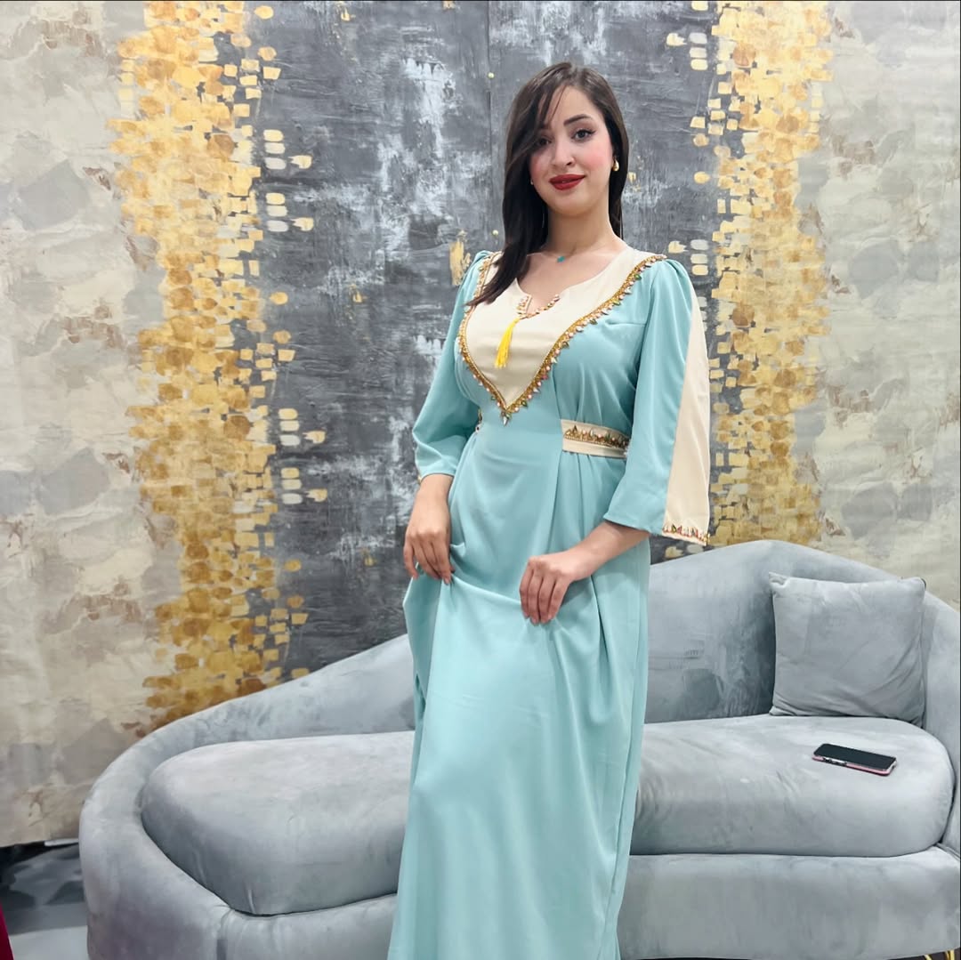 MODEL DJANA جنى