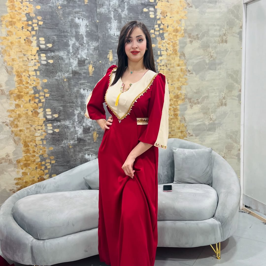 MODEL DJANA جنى