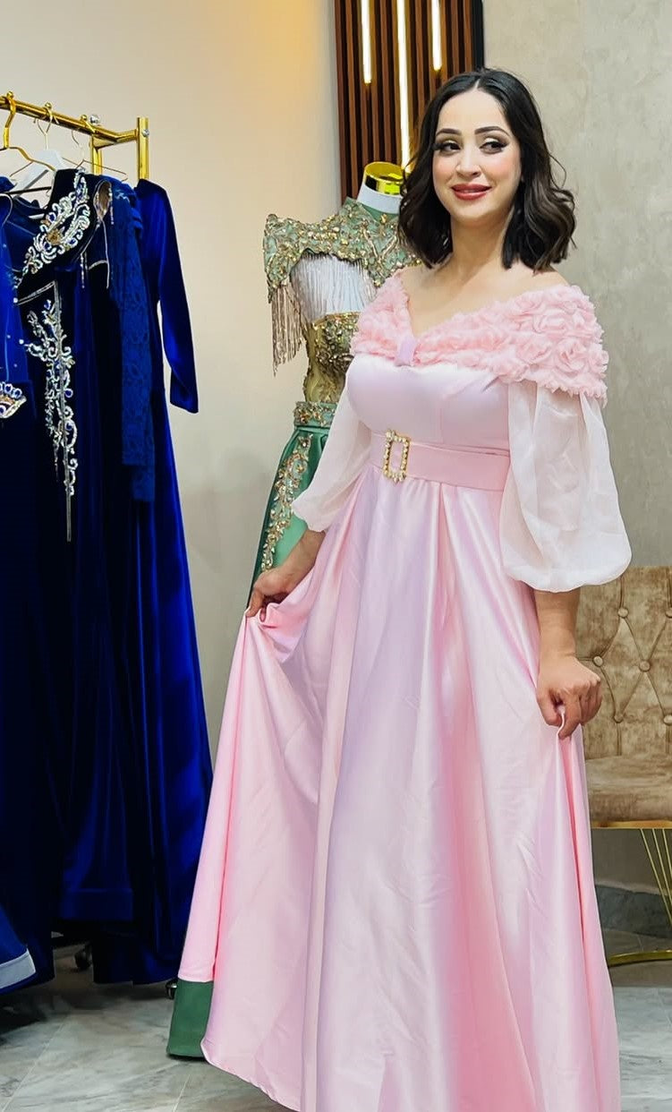 MODEL TALA تالة