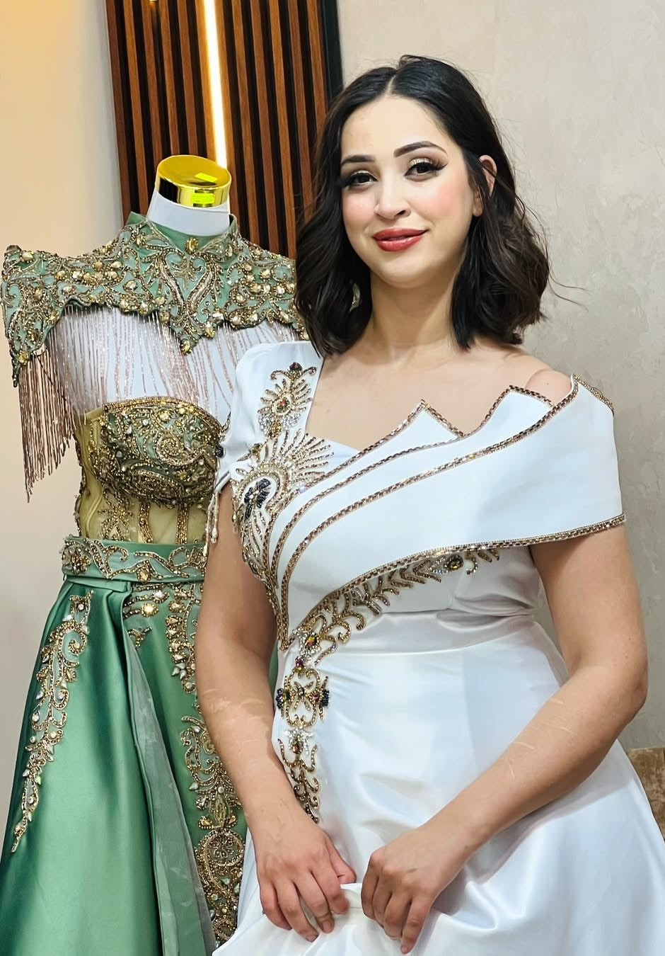 MODEL JANAH جناح