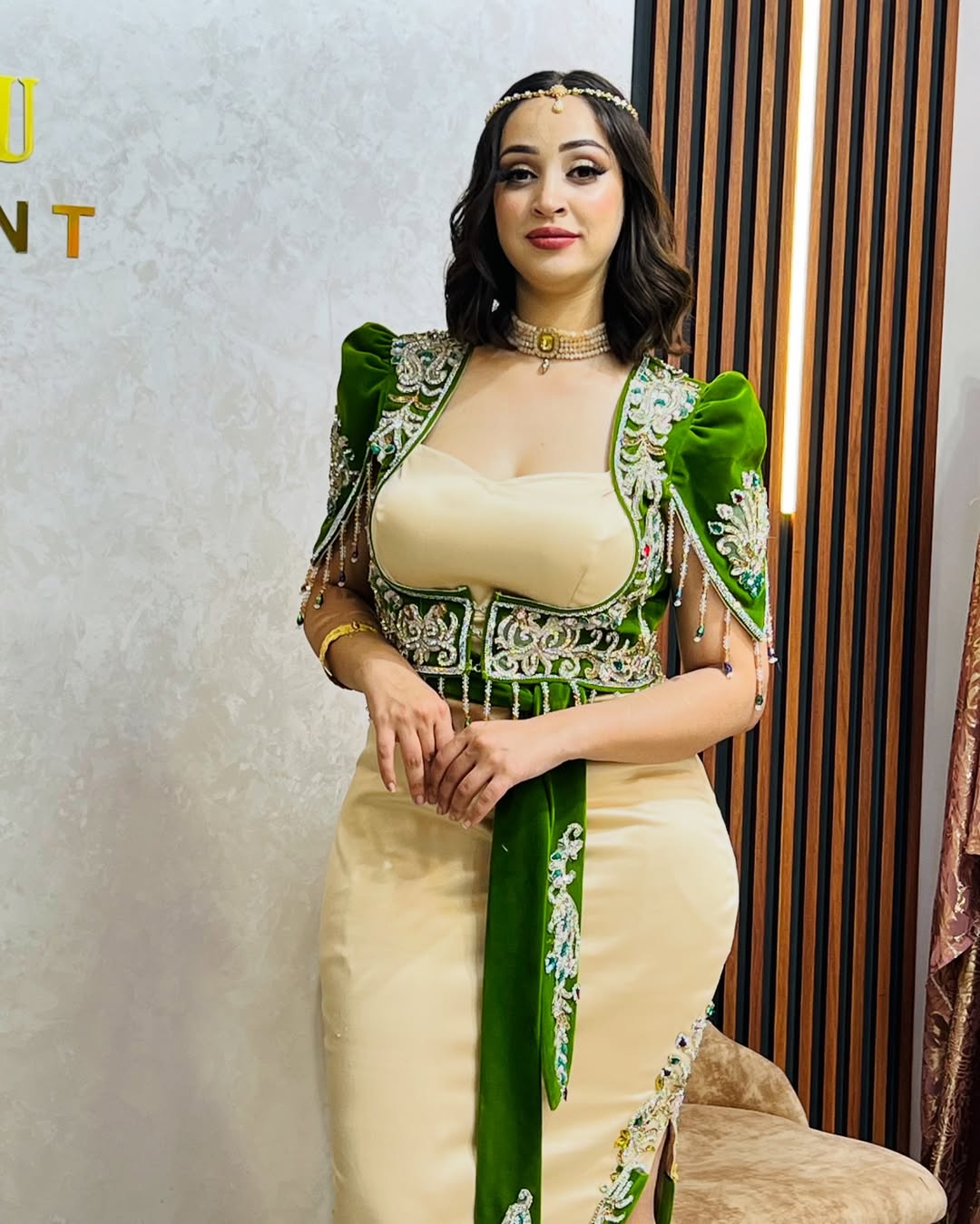 MODEL NIRIN نيرين