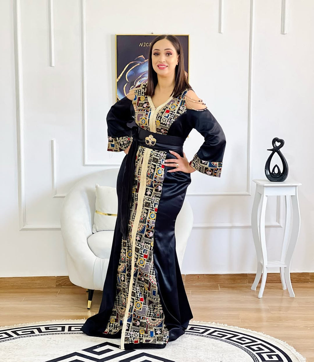MODEL NINA نينا