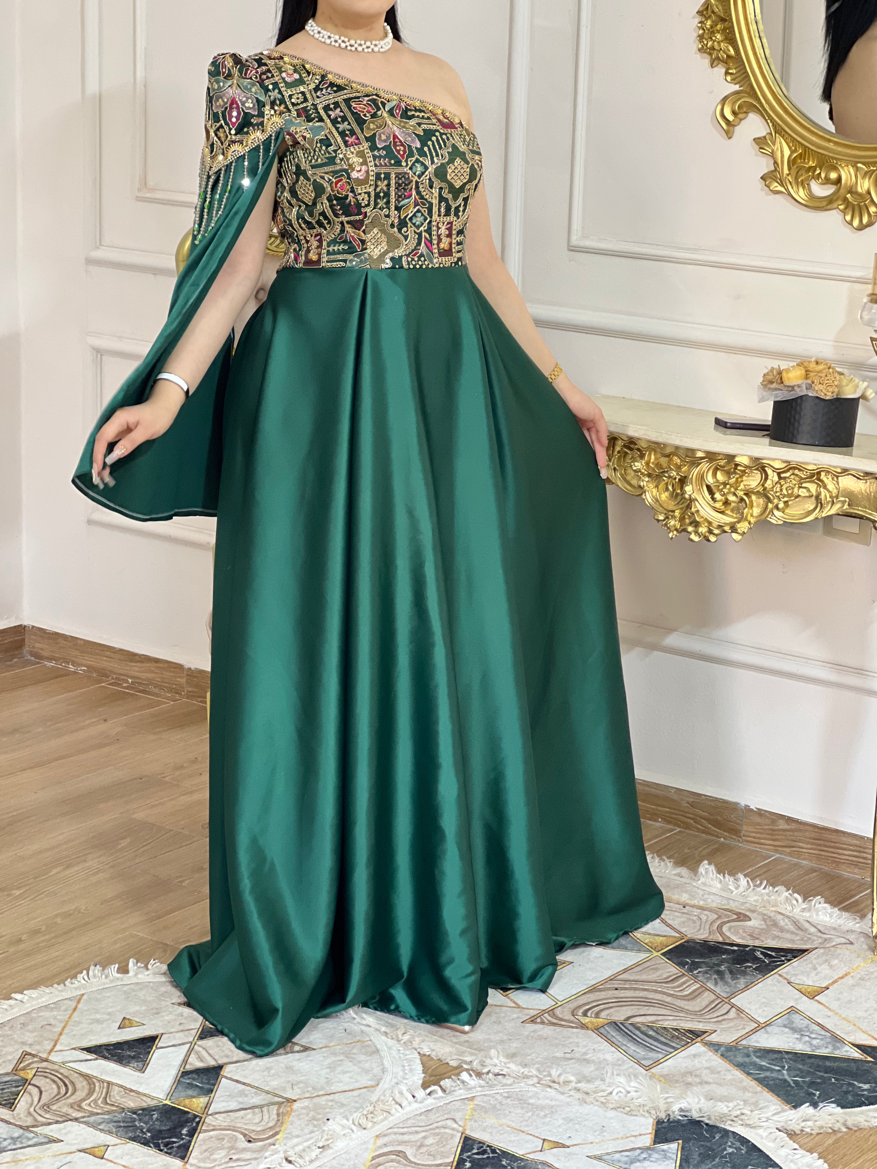 MODEL HIND هند
