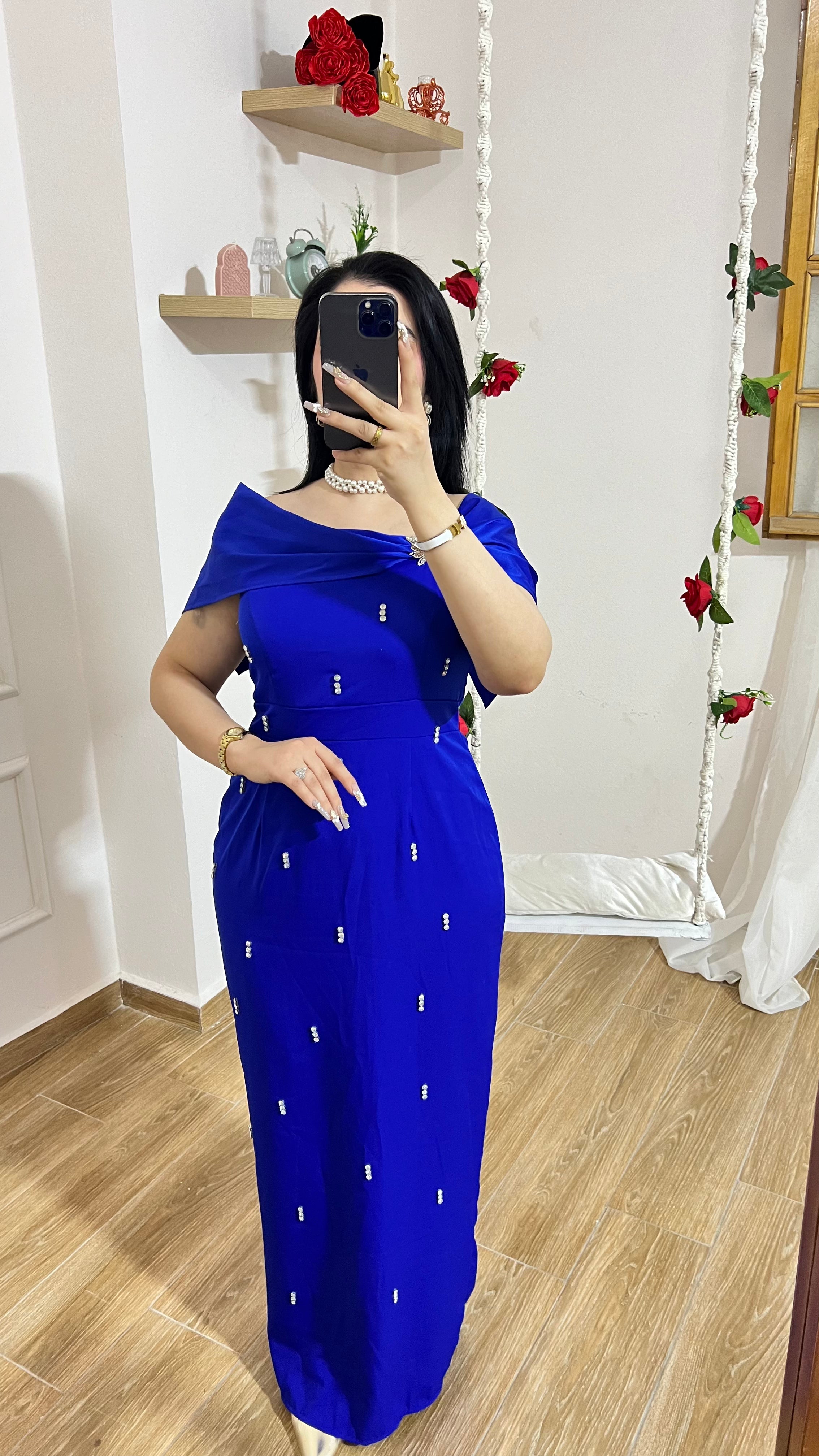MODEL LAYAN ليان