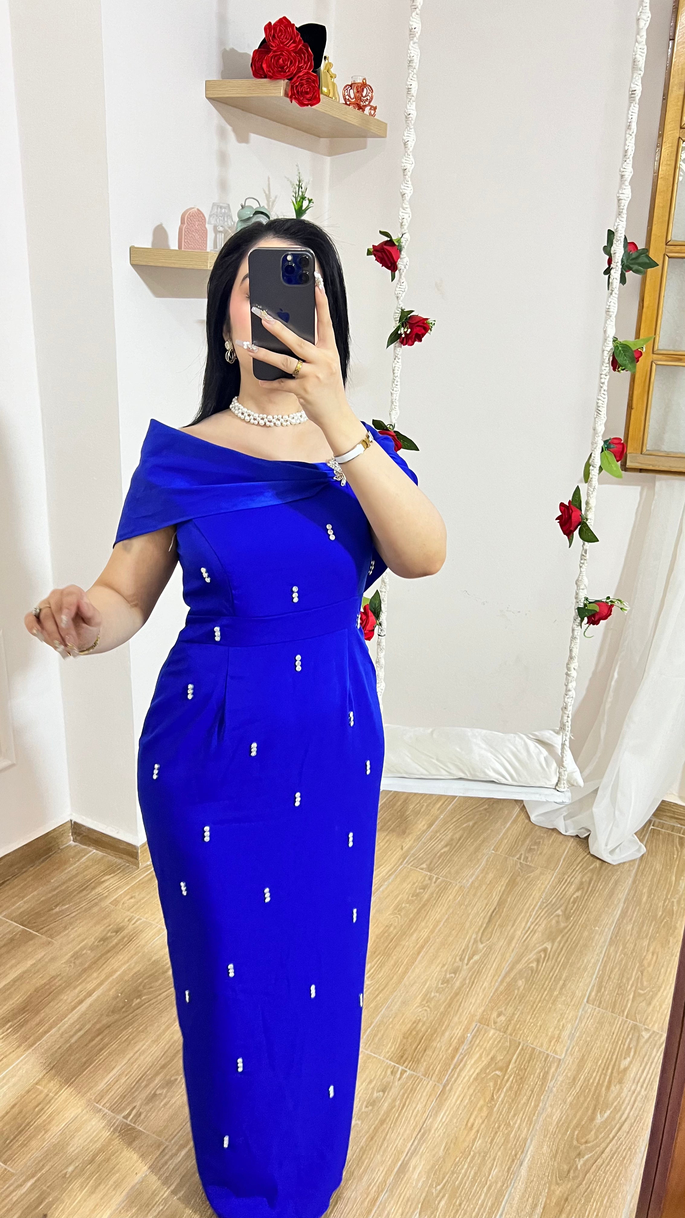 MODEL LAYAN ليان